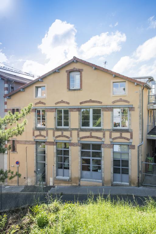 Hotel Des Capucins Le Puy-en-Velay Bagian luar foto